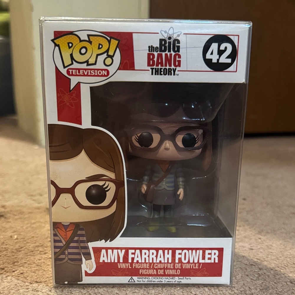 Funko Amy Farrah Fowler Vinyl Figure - Brown Hair, Blue Outfit
